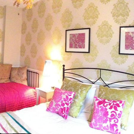 The Hollies Bed and Breakfast Fulford  Eksteriør billede